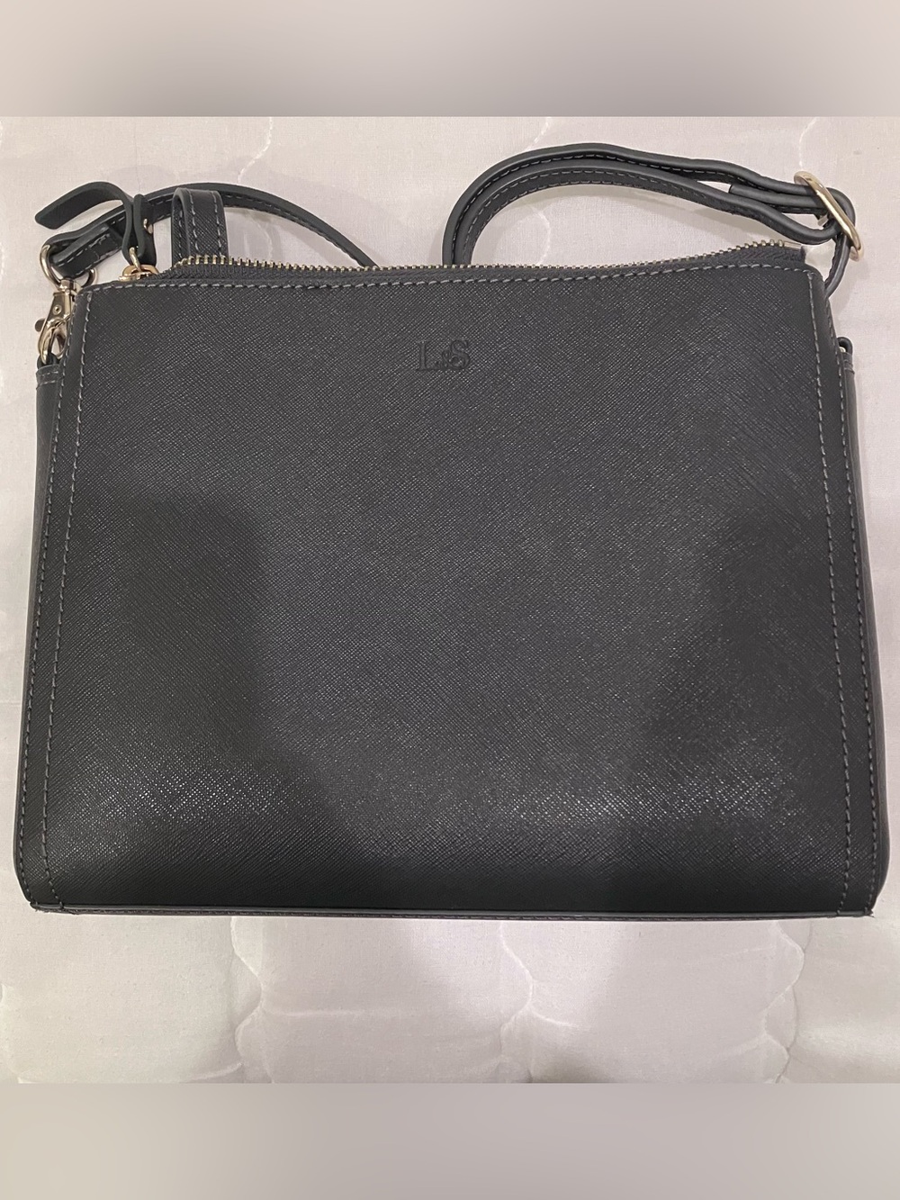 Lo & Sons The Pearl Bag - Saffiano Leather - Dark Grey / Gold / Grey